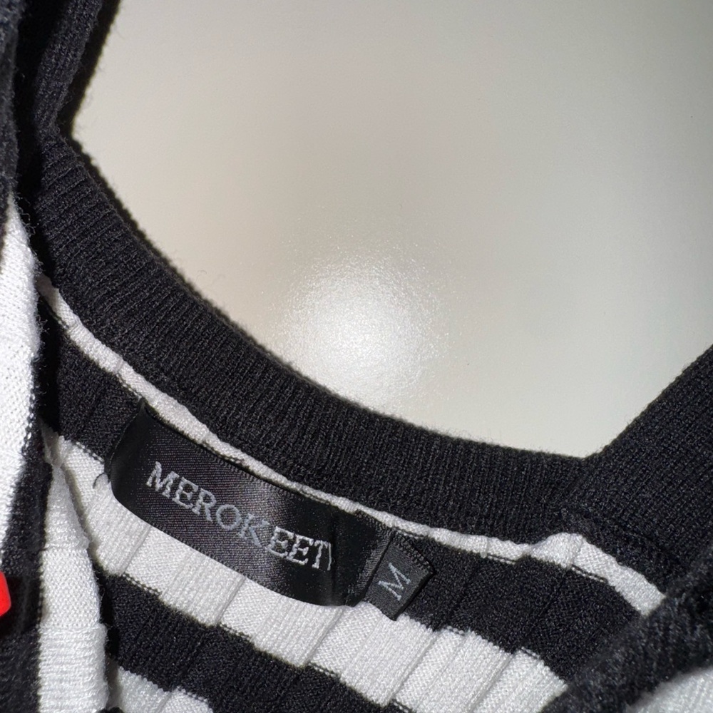 Merokeeti Black and White Striped Sweater